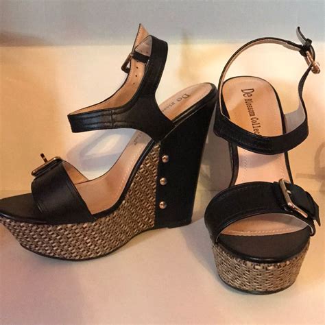 de blossom collection wedges